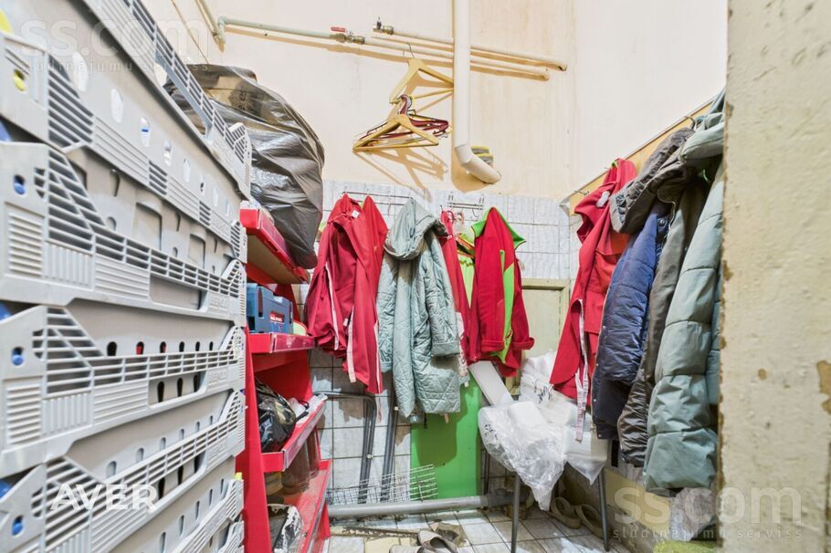 Raiņa iela 12, Valka un raj., Valka — telpa