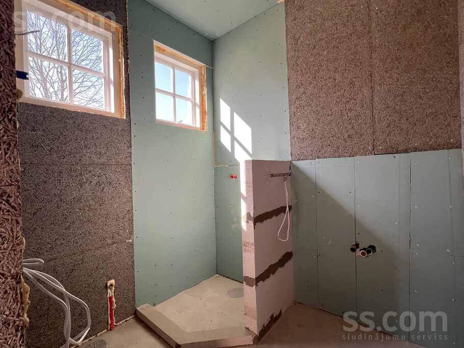 Brīvības 2, Cēsis un raj., Līgatne — dzivoklis