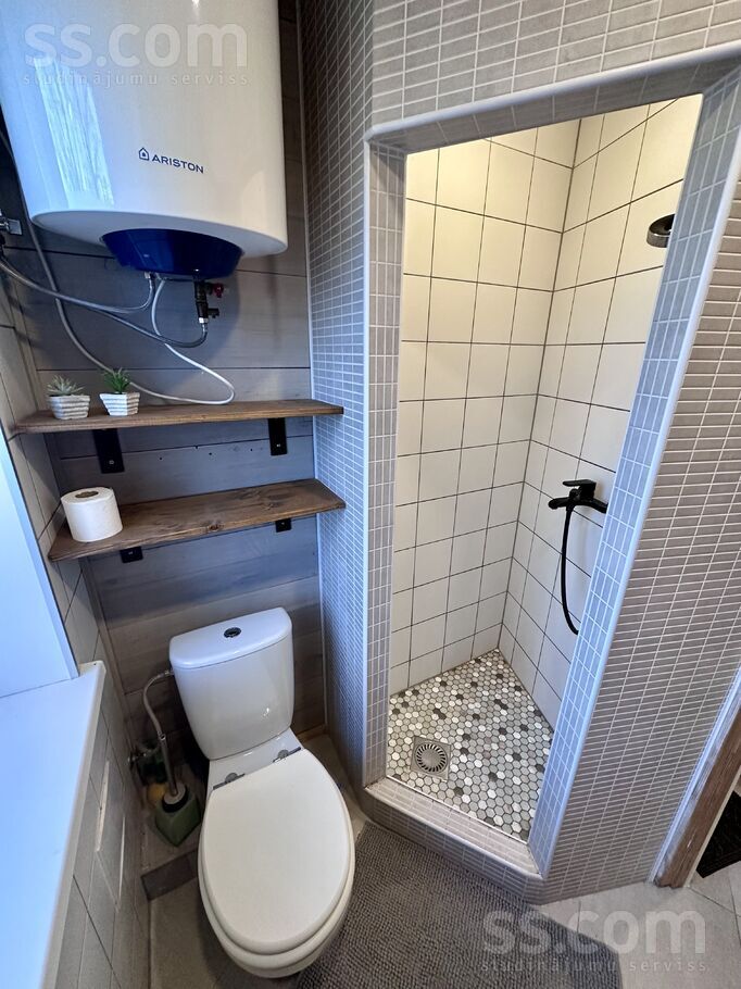 Skolas iela 6, Cēsis un raj., Līgatne — dzivoklis