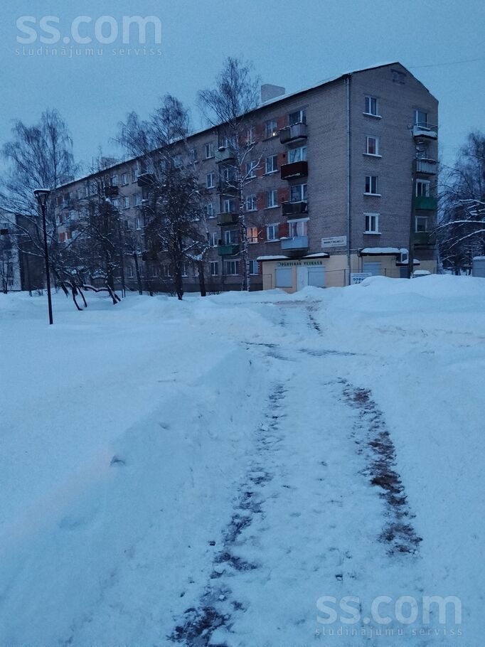 Cialkovska iela 3, Daugavpils un raj., Daugavpils — dzivoklis