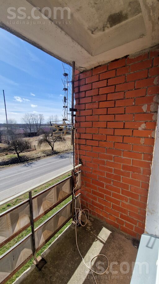 Rīgas 57, Valmiera un raj., Rūjiena — dzivoklis