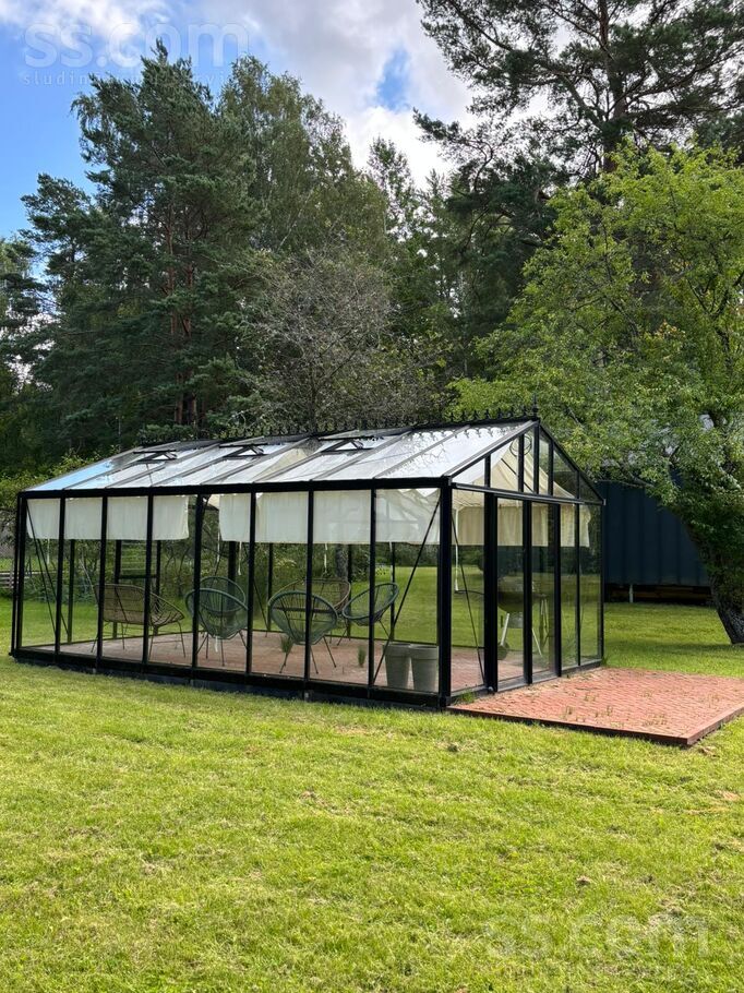 Plūmes/oāzes, Mazirbe, Talsi un raj., Kolkas pag. — maja