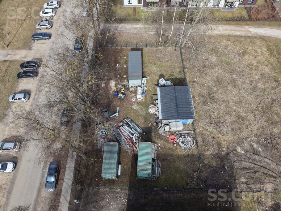 Nīcgales bn, Rīga — zeme