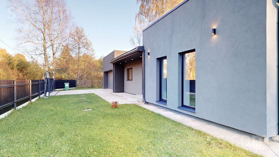 Ciema 16, Lidosta "Rīga", Rīgas rajons, Mārupes pag. — maja