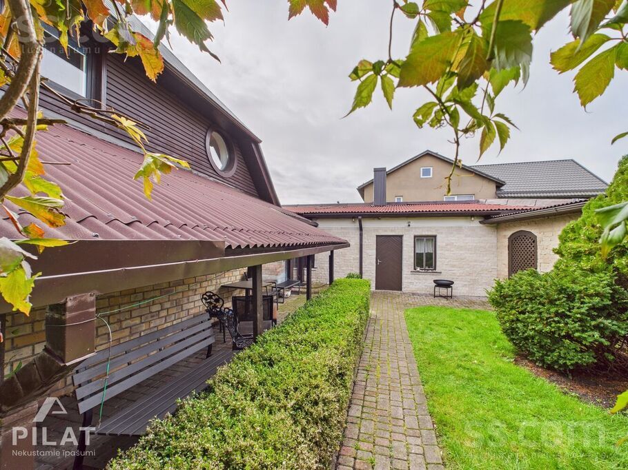 Ābeļu iela 3, Liepāja un raj., Liepāja — maja