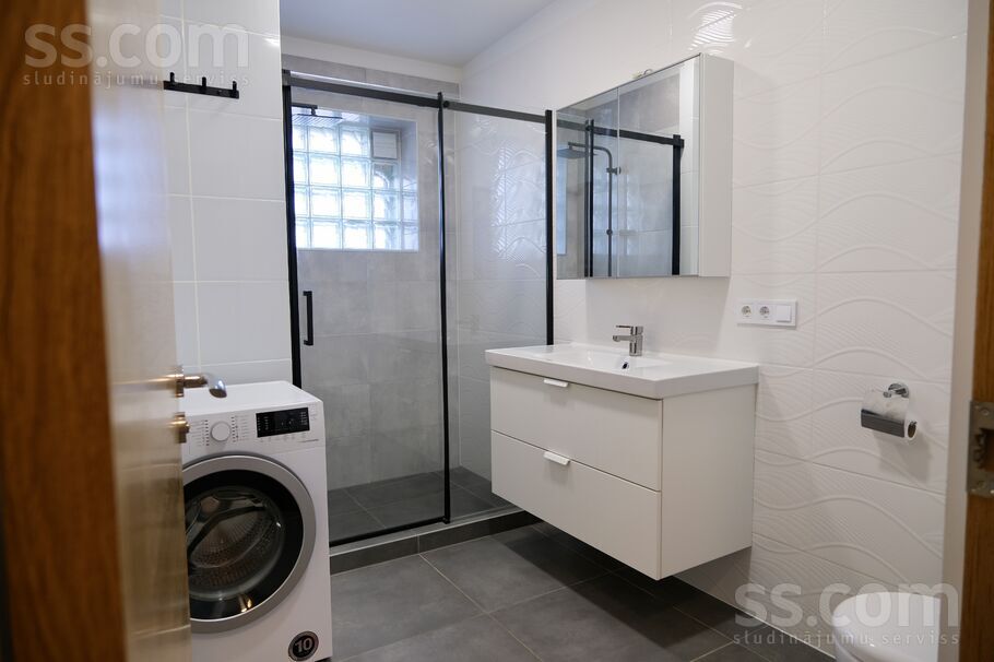 Skolas iela 10, Nākotne, Jelgava un raj., Glūdas pag. — dzivoklis