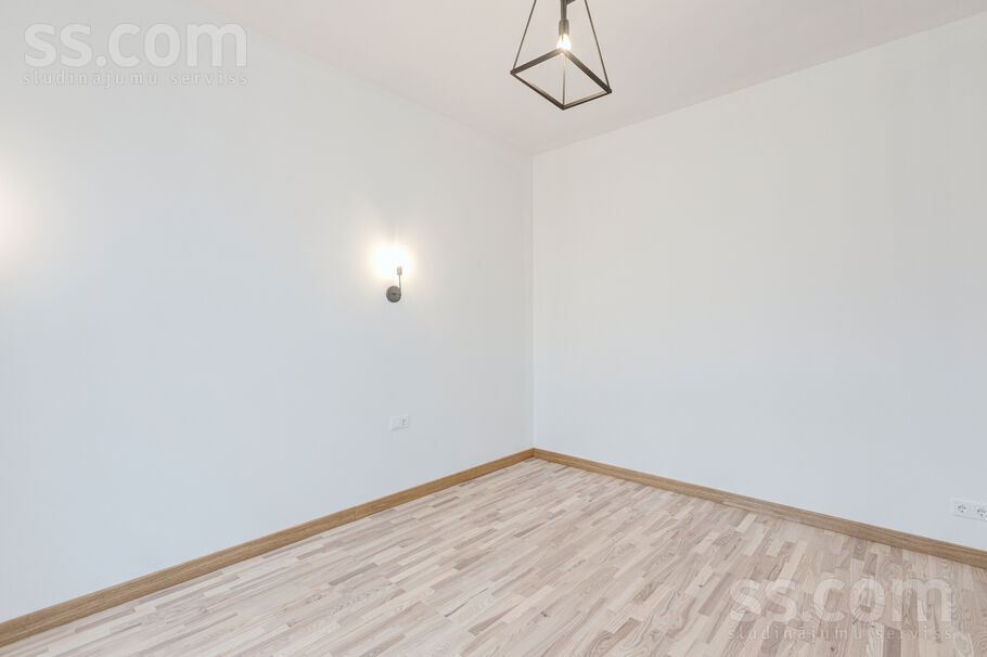 Rītausmas iela 1, Mārupe, Rīgas rajons, Mārupes pag. — maja