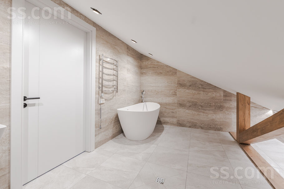 Merķeļa 2, Rīga — dzivoklis