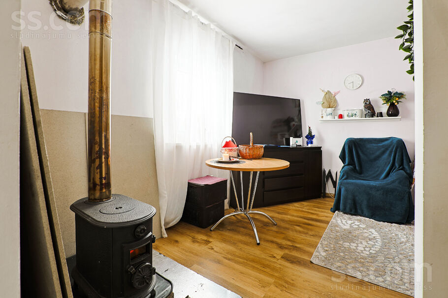 Upmalas iela 25, Jeņči, Rīgas rajons, Ķekavas pag. — maja