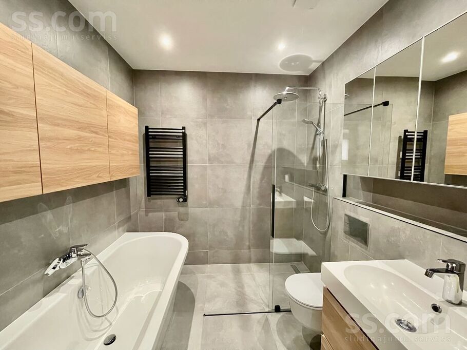 Birznieka-Upīša 13, Rīga — dzivoklis