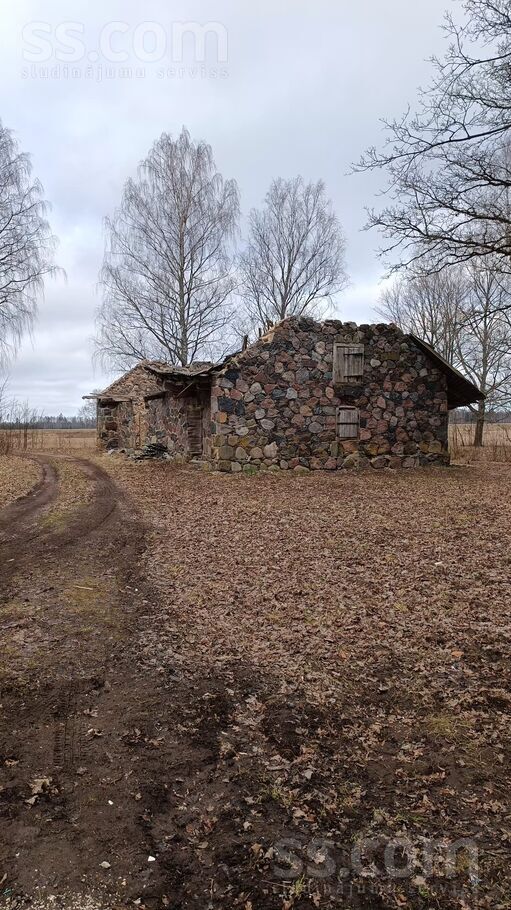 Drevēkas, Valmiera un raj., Kocēnu pag. — maja
