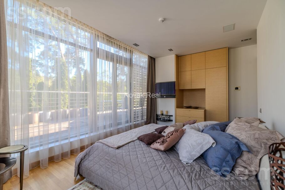 Dzintaru prospekts 39, Jūrmala — dzivoklis