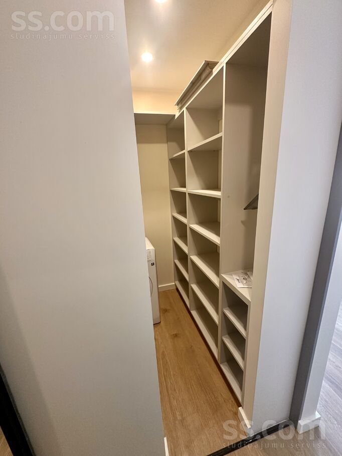 Gaismas iela 6, Aizkraukle un raj., Aizkraukle — dzivoklis