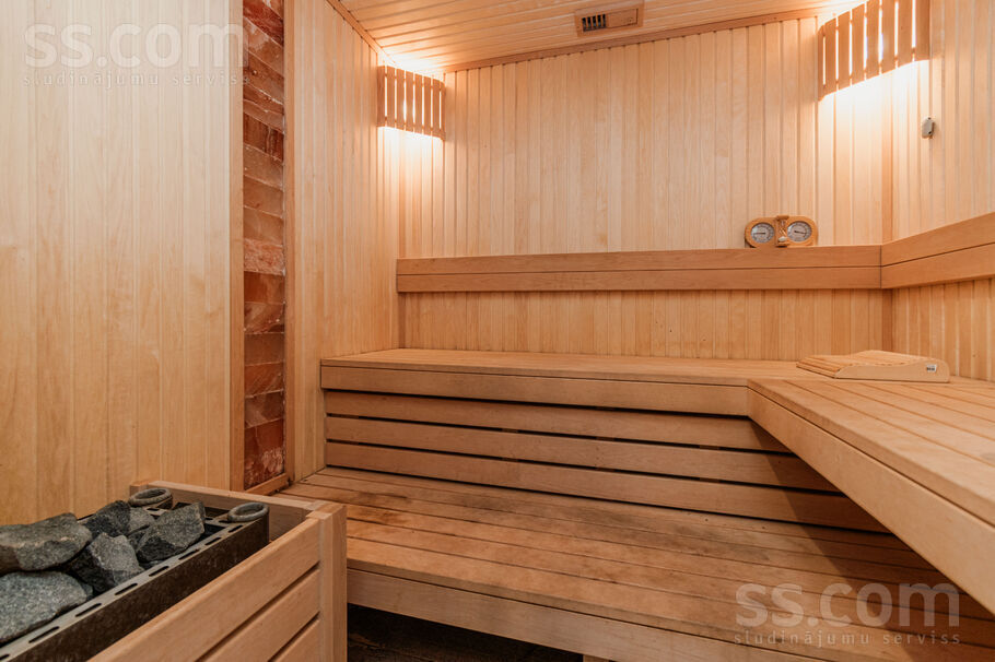 Ezerparka iela, Berģi, Rīgas rajons, Garkalnes nov. — maja