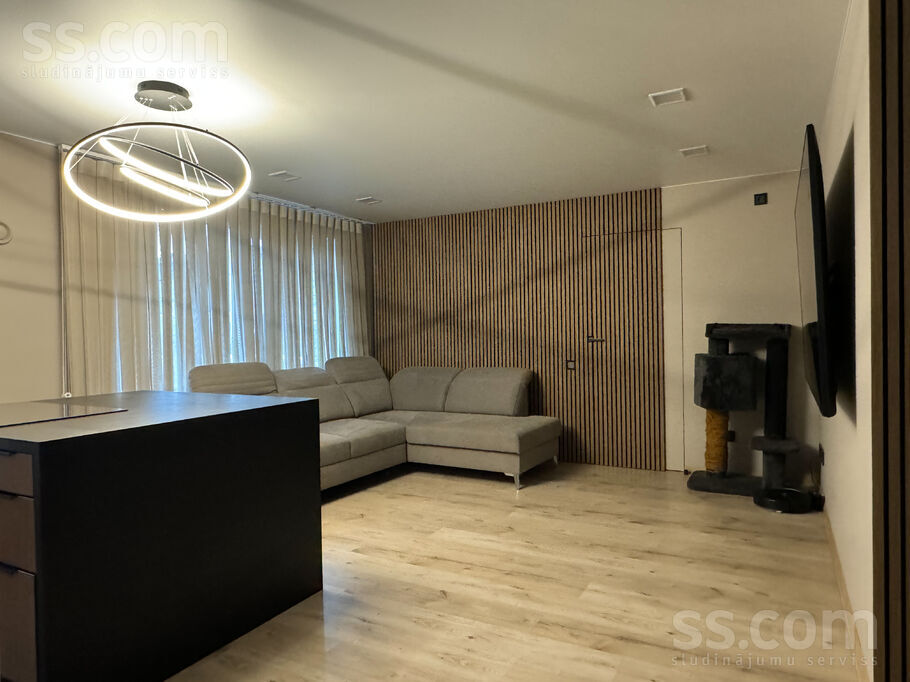 Zemnieku iela 44, Rēzekne un raj., Rēzekne — dzivoklis