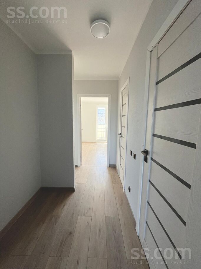 Tirgus iela 3 28, Valmiera un raj. — dzivoklis