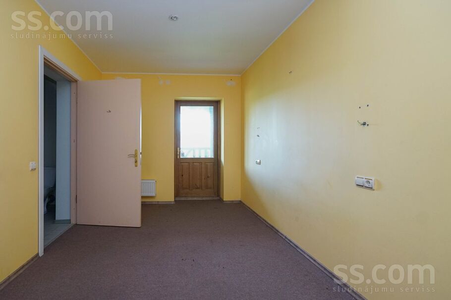 Mazie Dreimani, Mežāres, Rīgas rajons, Babītes pag. — maja