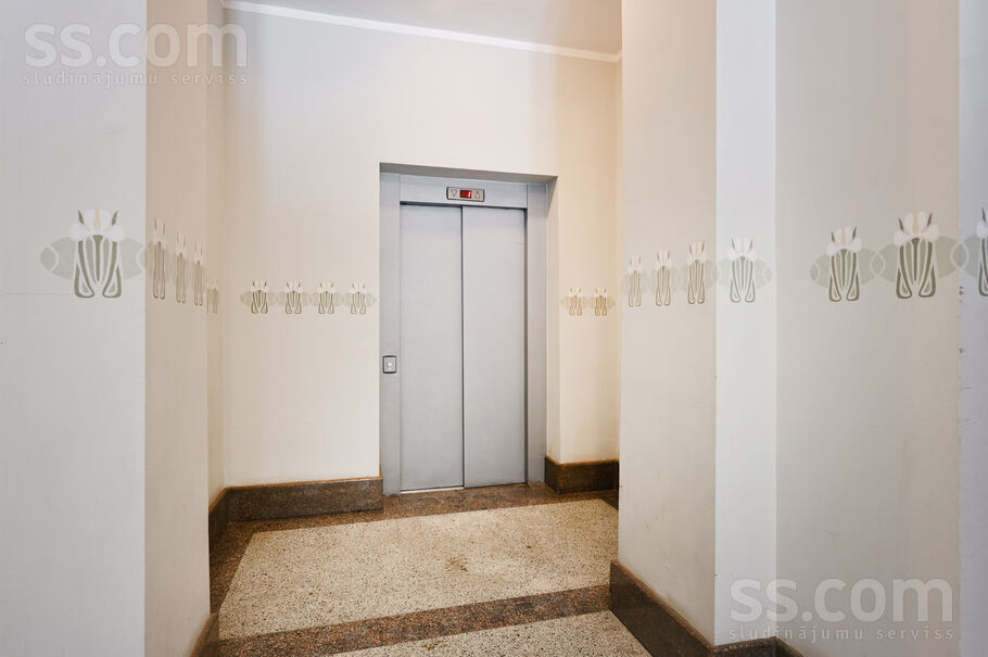 Pulkv. Brieža 7, Rīga — dzivoklis