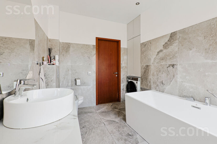 Ģertrūdes prospekts 7 k-2, Jūrmala — maja