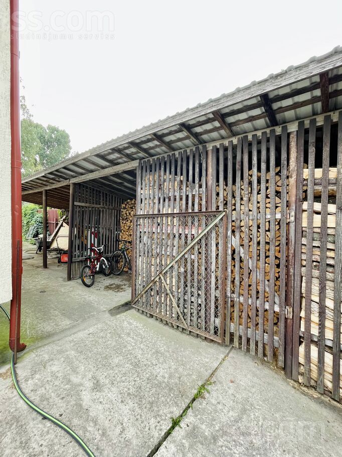 Vestienas 27, Rīga — maja