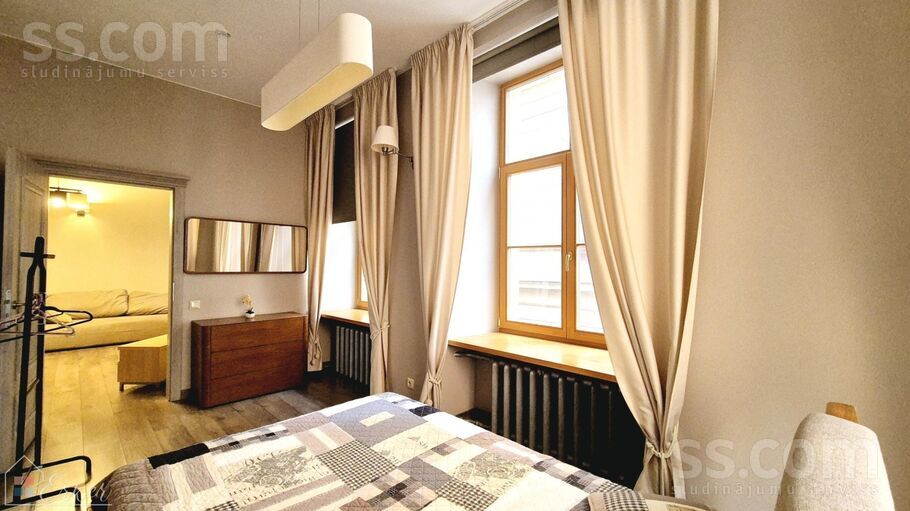 Šķūņu 13, Rīga — dzivoklis