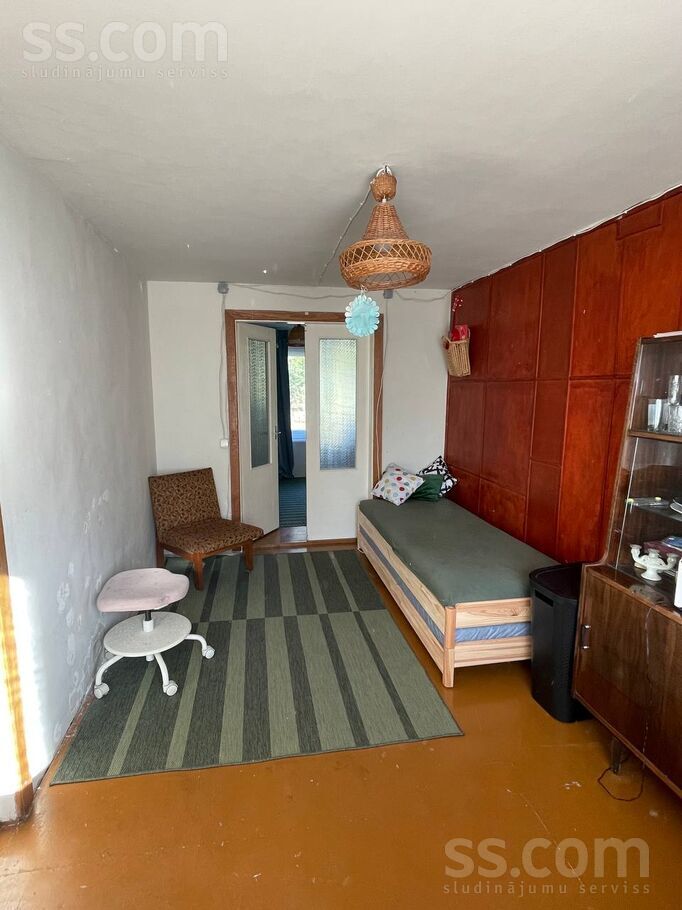 Mežloka iela 13, Bajāri, Rīgas rajons, Ropažu nov. — maja