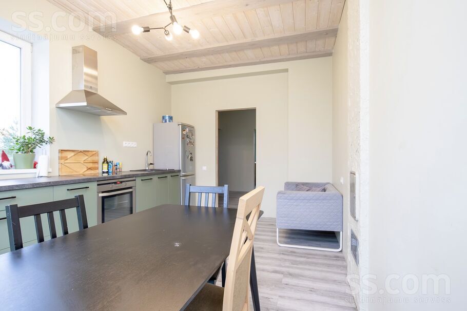 Vecpēteri, Rīgas rajons, Sigulda — maja