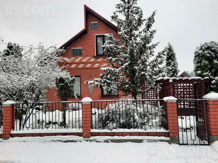 6 linia 5, Latgale, Daugavpils un raj., Līksnas pag. — maja