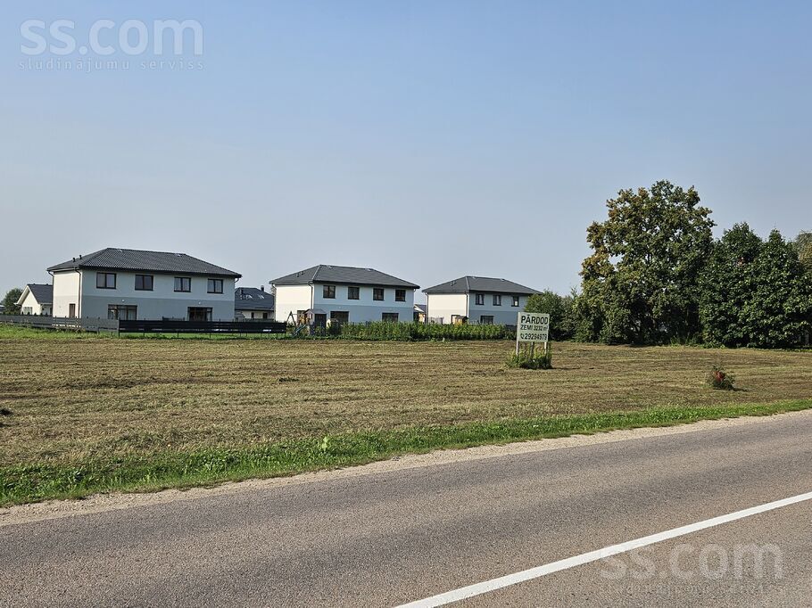 Lielā 68, Mārupe, Rīgas rajons, Mārupes pag. — zeme