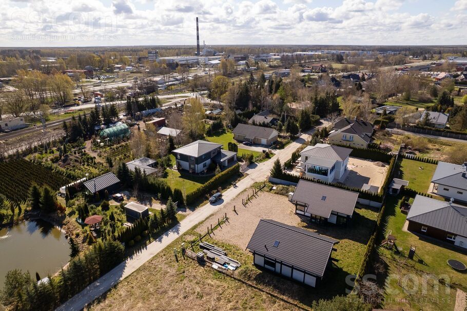 Marijas iela 3, Mārupe, Rīgas rajons, Mārupes pag. — maja