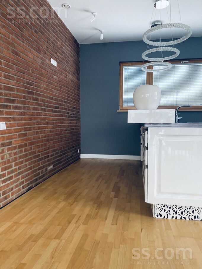 Zvejnieku 14, Ogre un raj., Ikšķile — maja