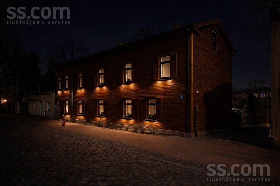 Sparģeļu 45, Rīga — maja