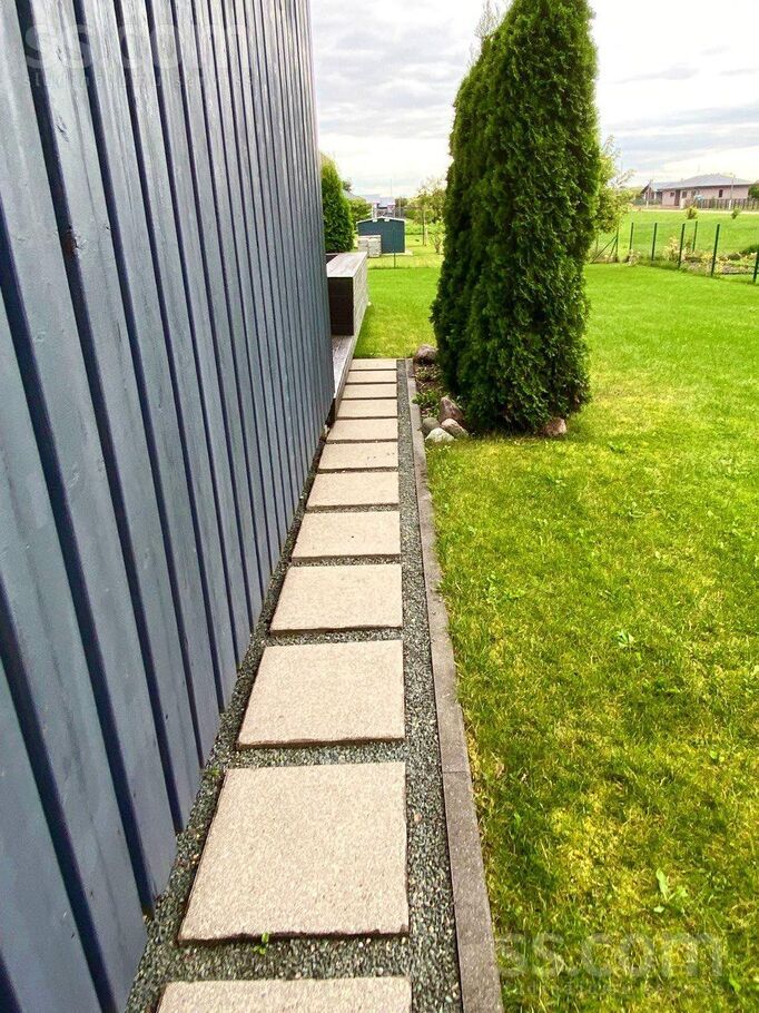 Zvejnieku 14, Ogre un raj., Ikšķile — maja