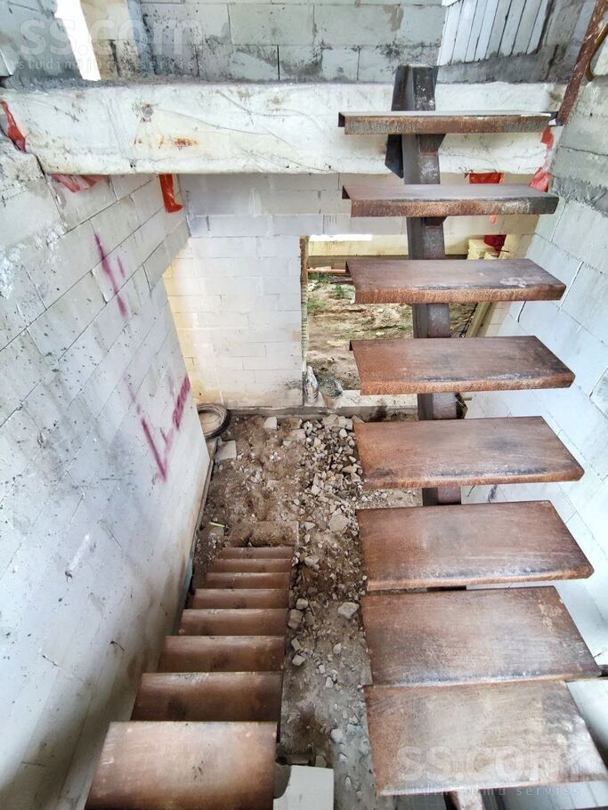 Planderu 12, Rīgas rajons, Salaspils — maja