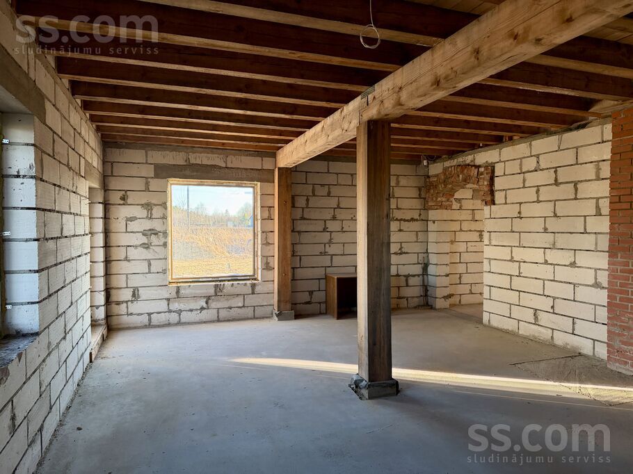 Troļļi, Inčukalns, Rīgas rajons, Inčukalna nov. — maja