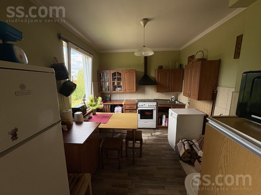 Raiņa iela 36, Vaiņode, Liepāja un raj., Vaiņodes pag. — dzivoklis