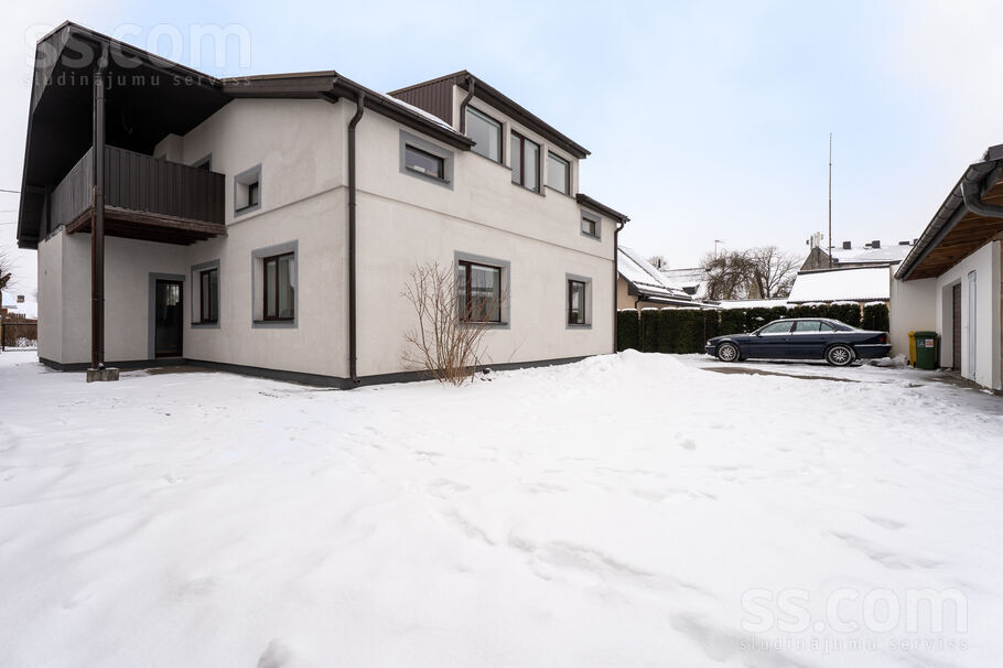 Emīla Dārziņa iela 7, Jelgava un raj., Jelgava — maja