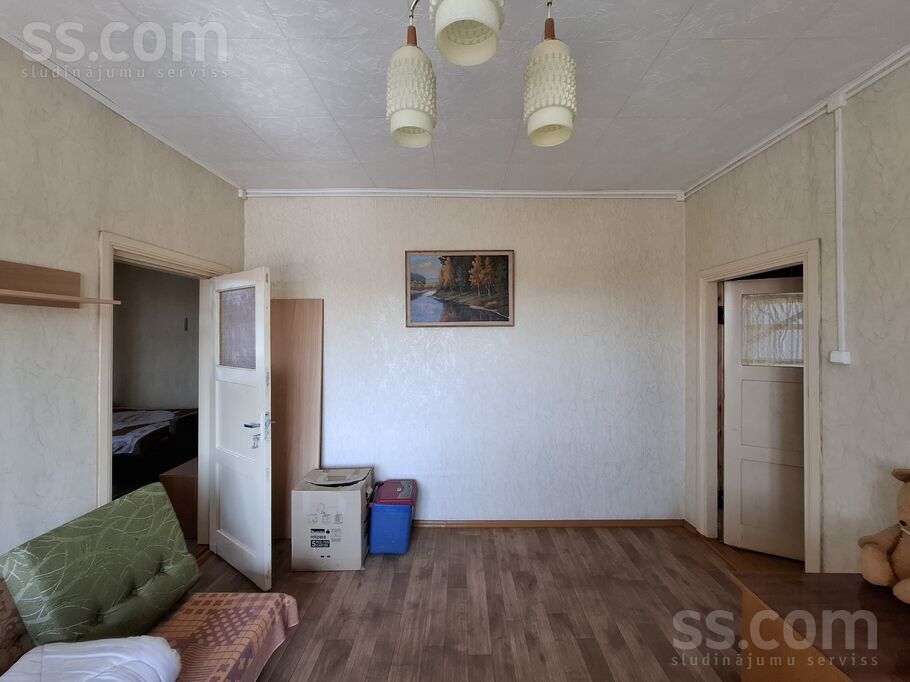 Šķūņu, Valmiera un raj., Valmiera — maja