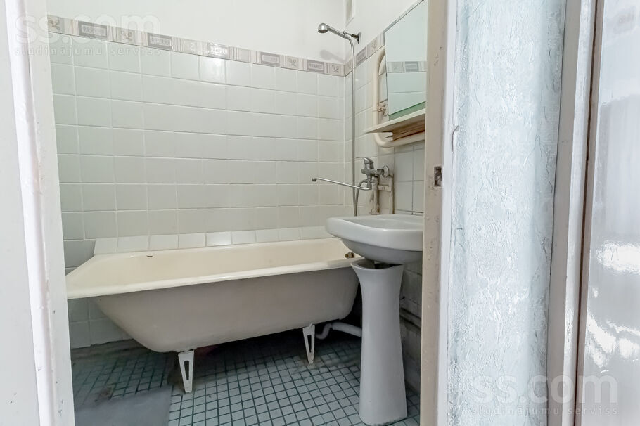 Ozolciema 18, Rīga — dzivoklis